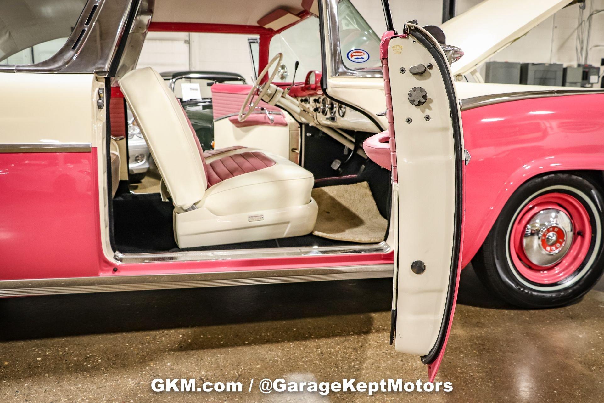 1955 Ford Fairlane Crown Victoria 70