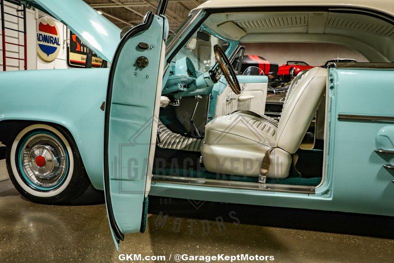 1953 Mercury Custom 90