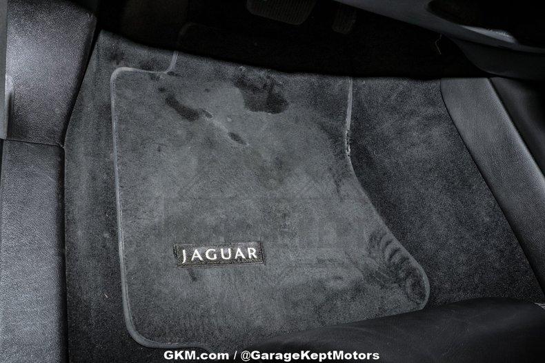 2004 Jaguar XJR 105