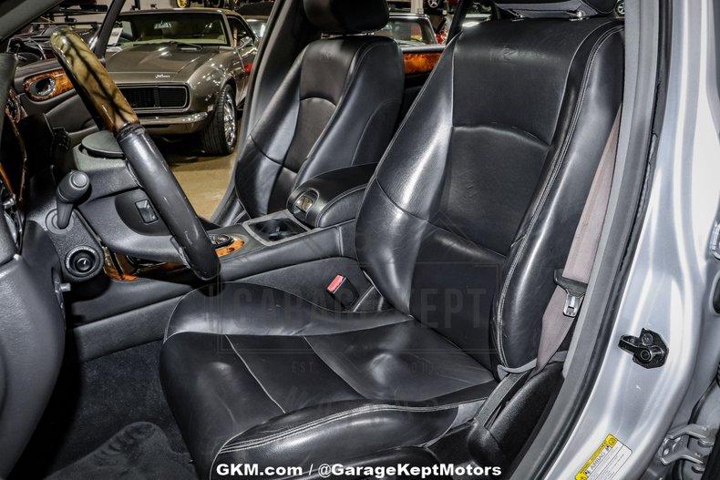 2004 Jaguar XJR 108