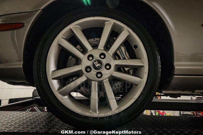 2004 Jaguar XJR 139