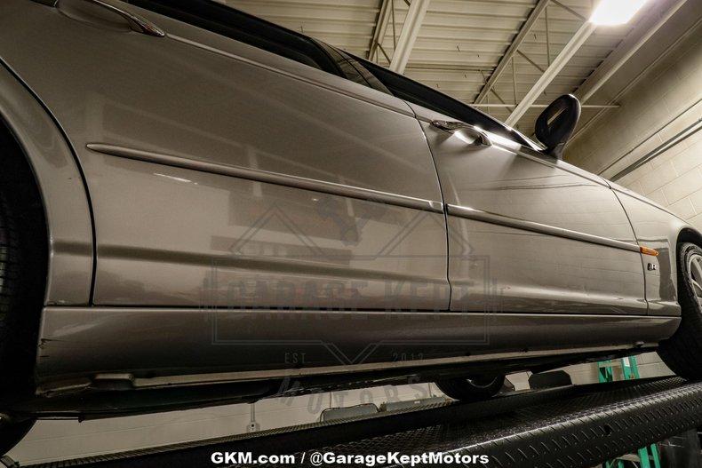 2004 Jaguar XJR 147