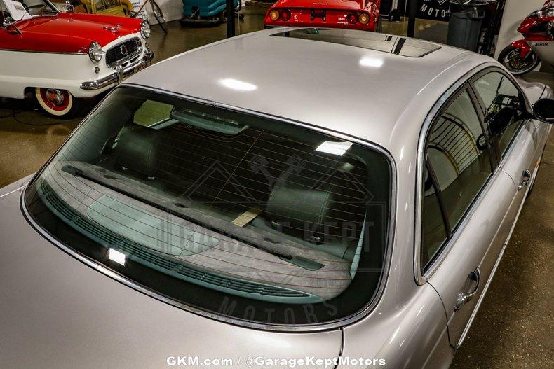 2004 Jaguar XJR 53