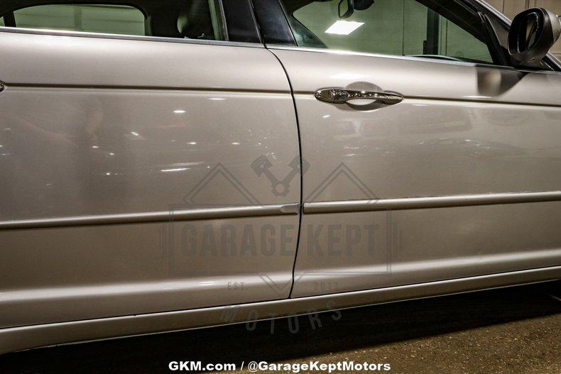2004 Jaguar XJR 57