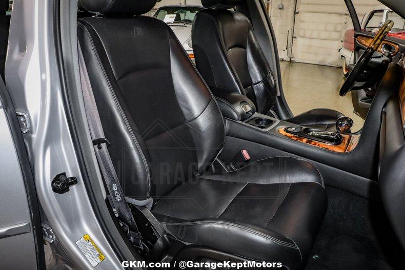 2004 Jaguar XJR 5