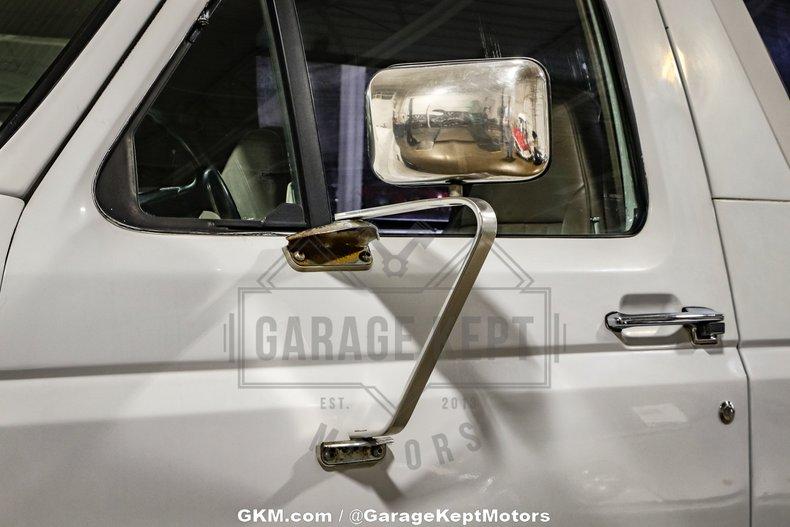 1994 Ford Bronco 30