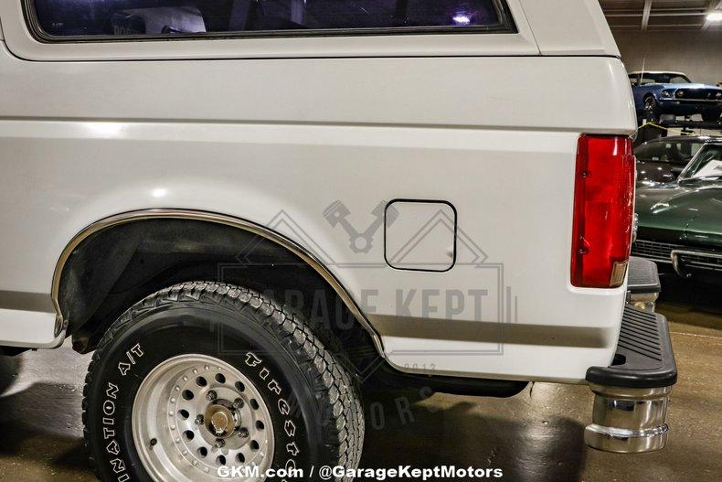 1994 Ford Bronco 37