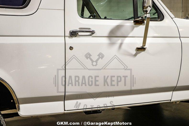1994 Ford Bronco 49