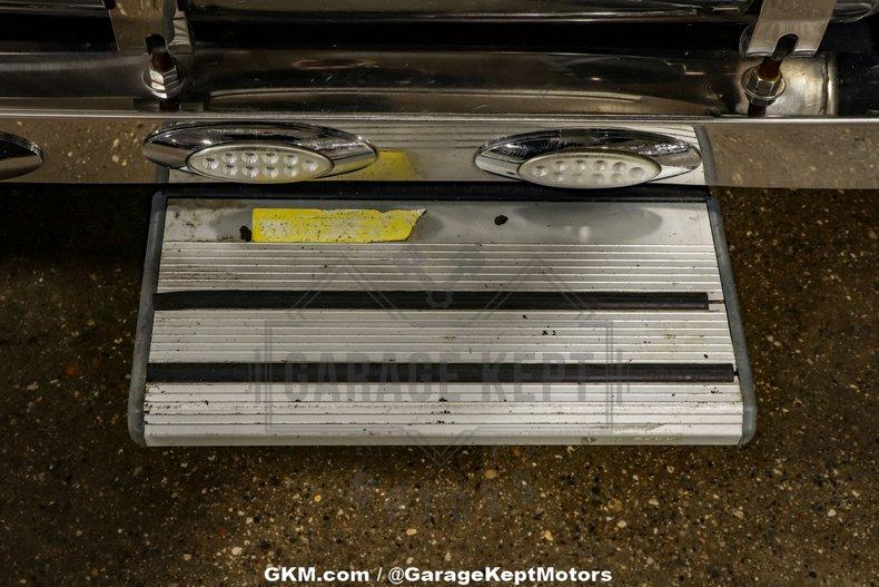 2016 Ford F650 Super Duty 104