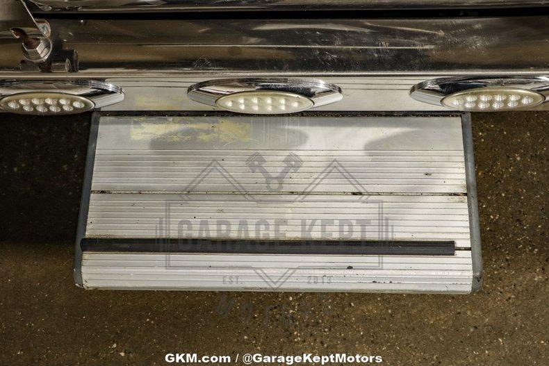 2016 Ford F650 Super Duty 143