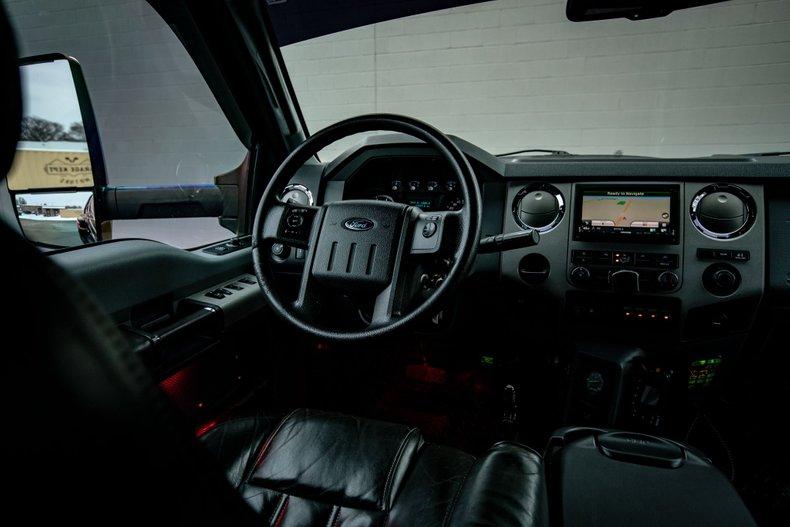 2016 Ford F650 Super Duty 17