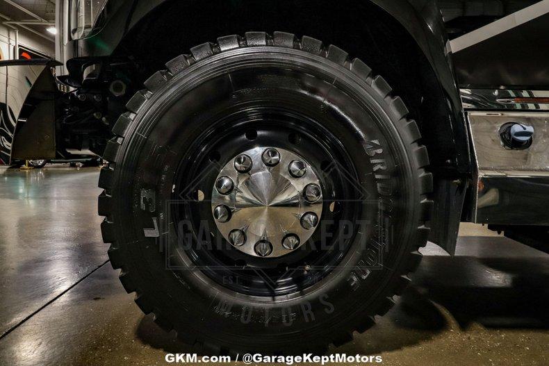 2016 Ford F650 Super Duty 209