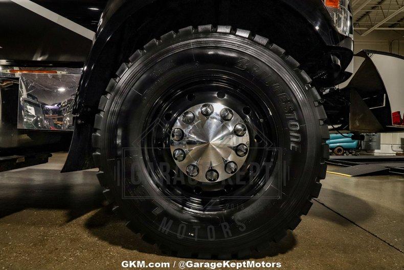 2016 Ford F650 Super Duty 219