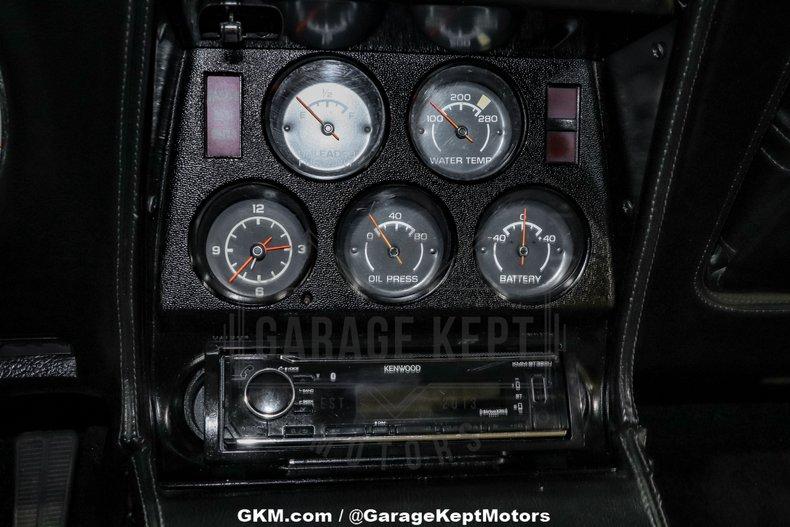 1976 Chevrolet Corvette 101