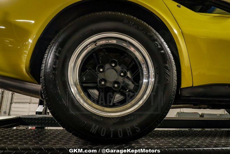 1976 Chevrolet Corvette 131