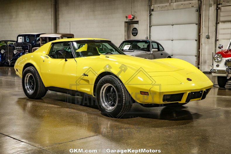 1976 Chevrolet Corvette 17