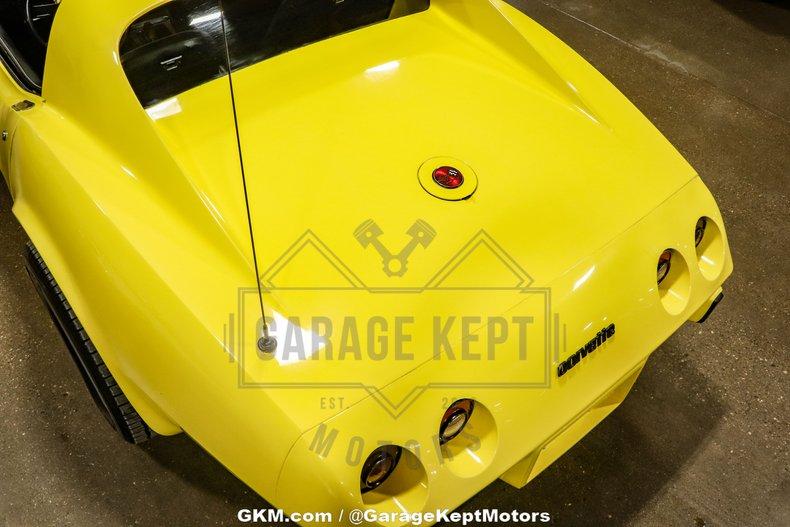1976 Chevrolet Corvette 40