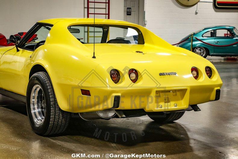 1976 Chevrolet Corvette 43