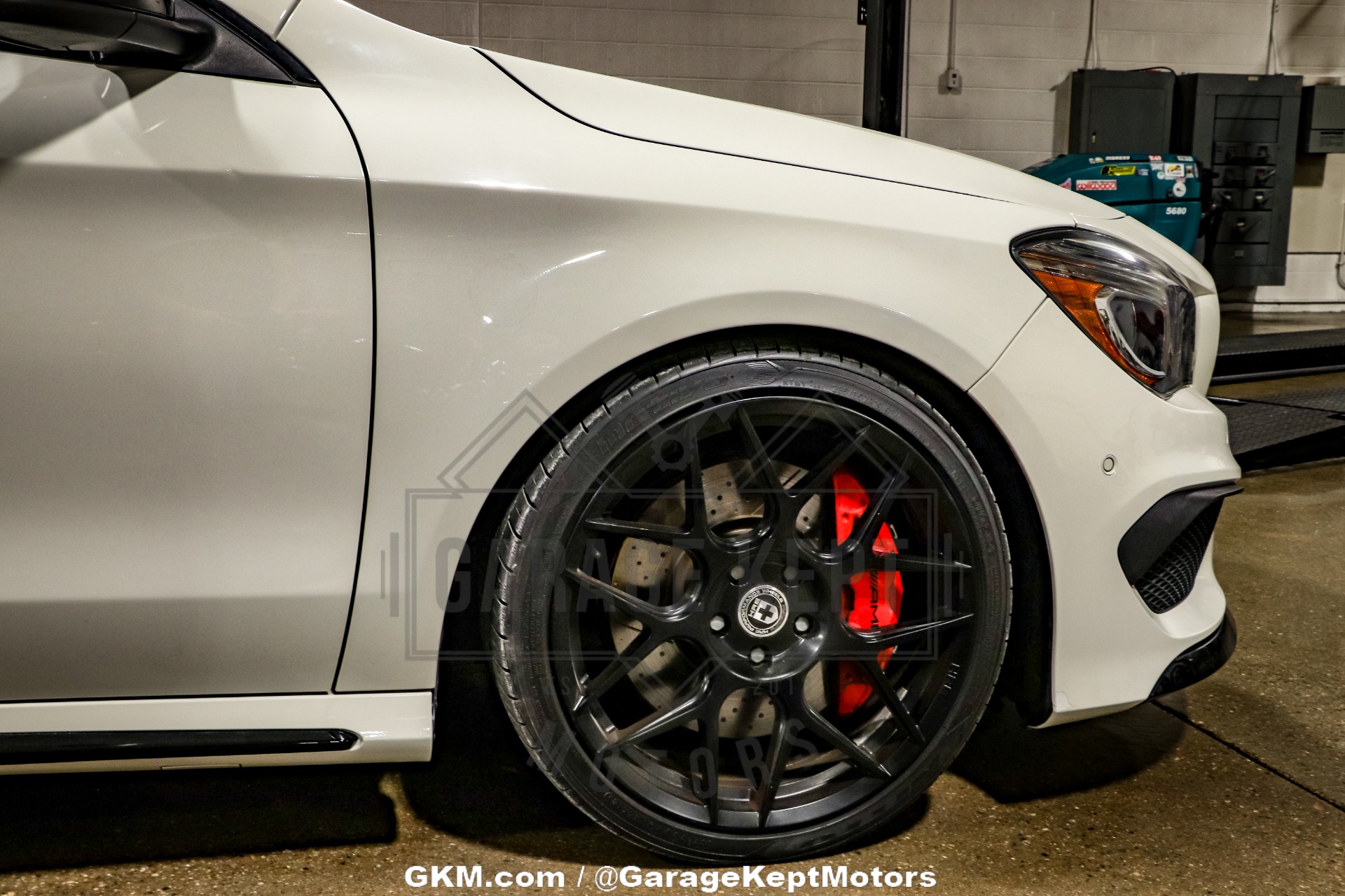 2014 Mercedes-Benz CLA 45 AMG 54