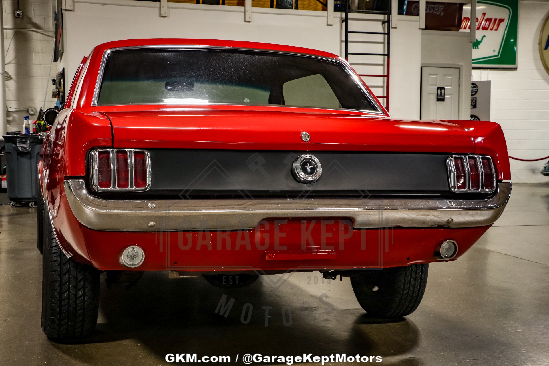 1965 Ford Mustang 40