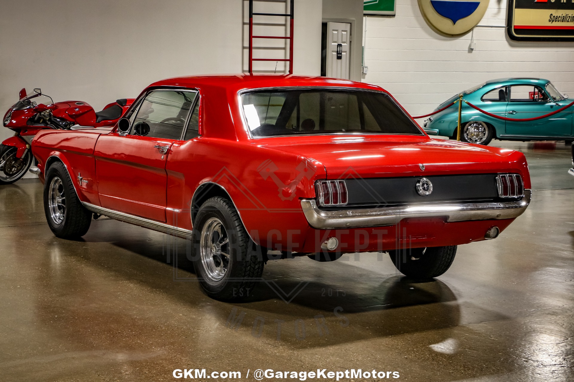 1965 Ford Mustang 7