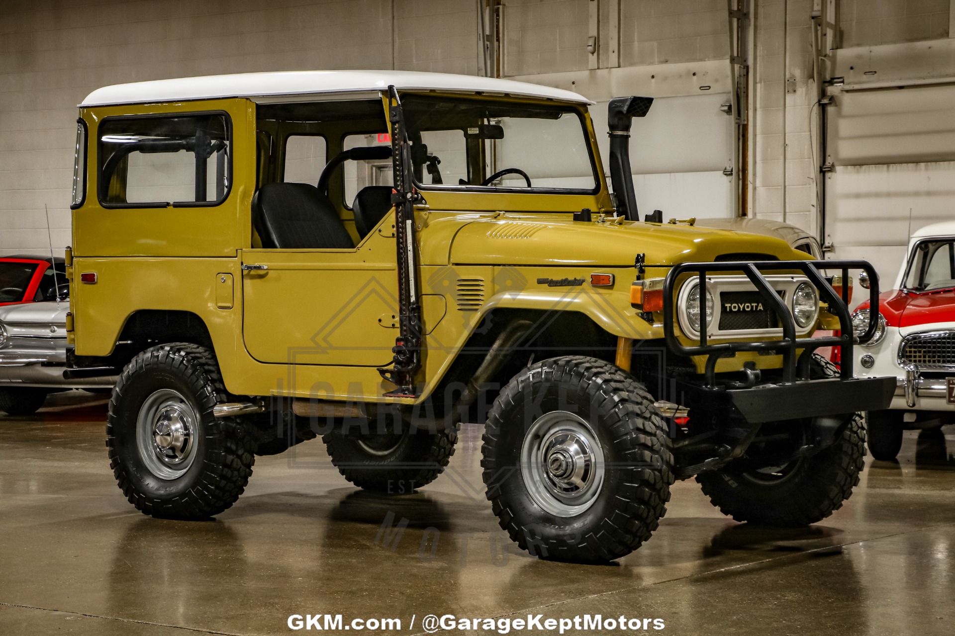 1974 Toyota Land Cruiser FJ40 1