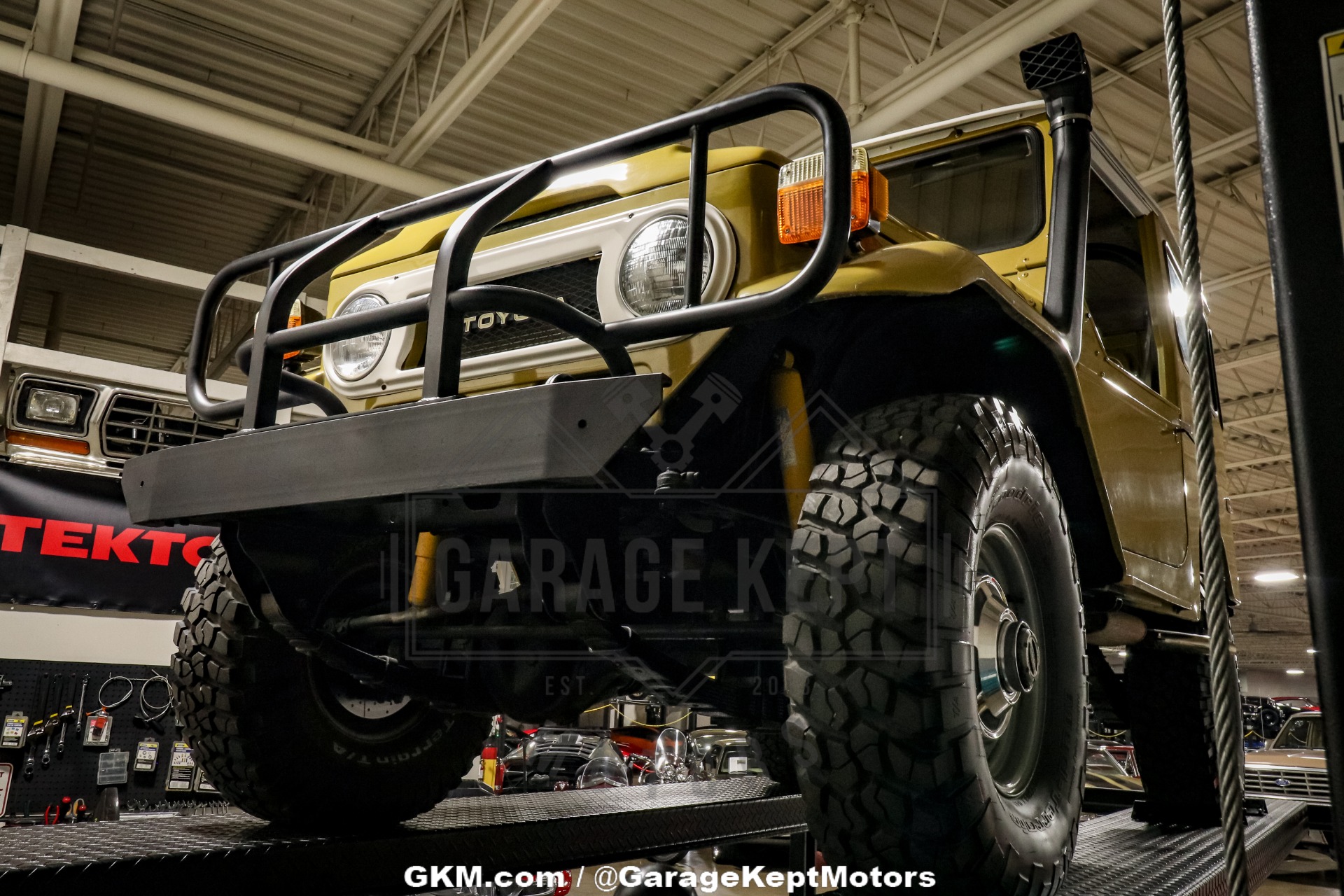 1974 Toyota Land Cruiser FJ40 140
