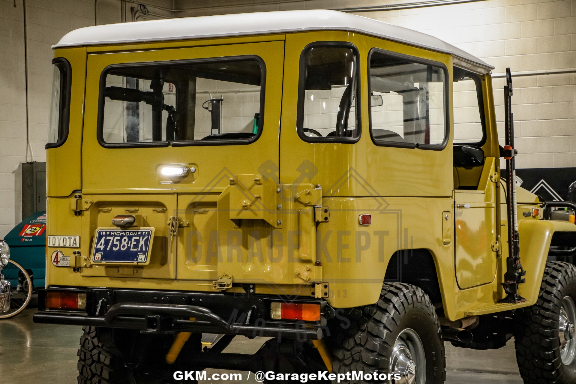 1974 Toyota Land Cruiser FJ40 61