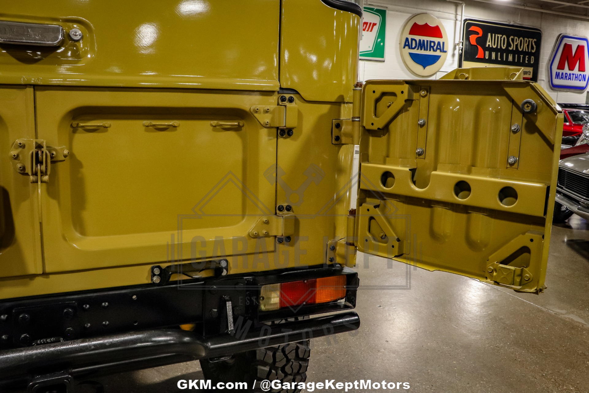 1974 Toyota Land Cruiser FJ40 63