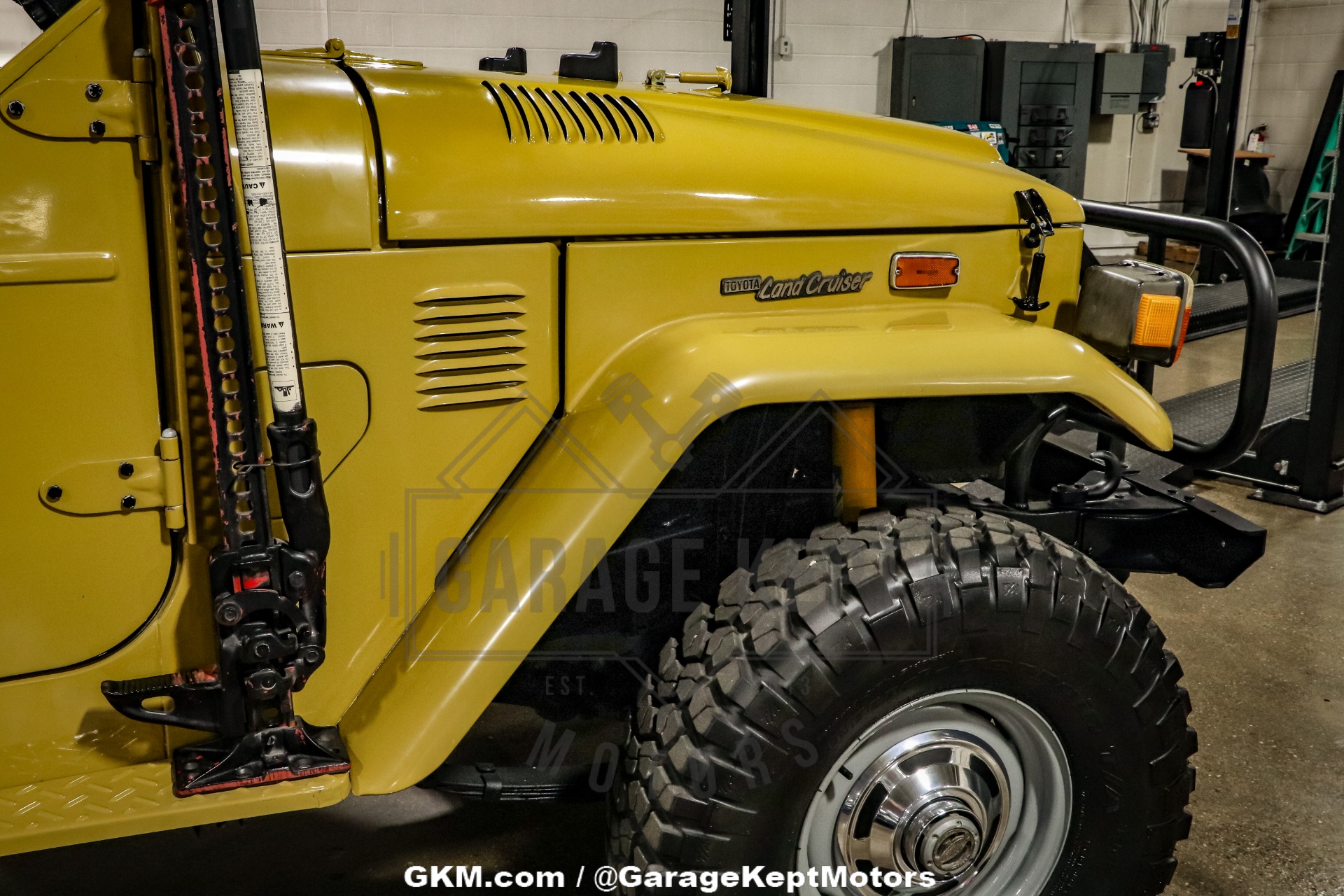 1974 Toyota Land Cruiser FJ40 68
