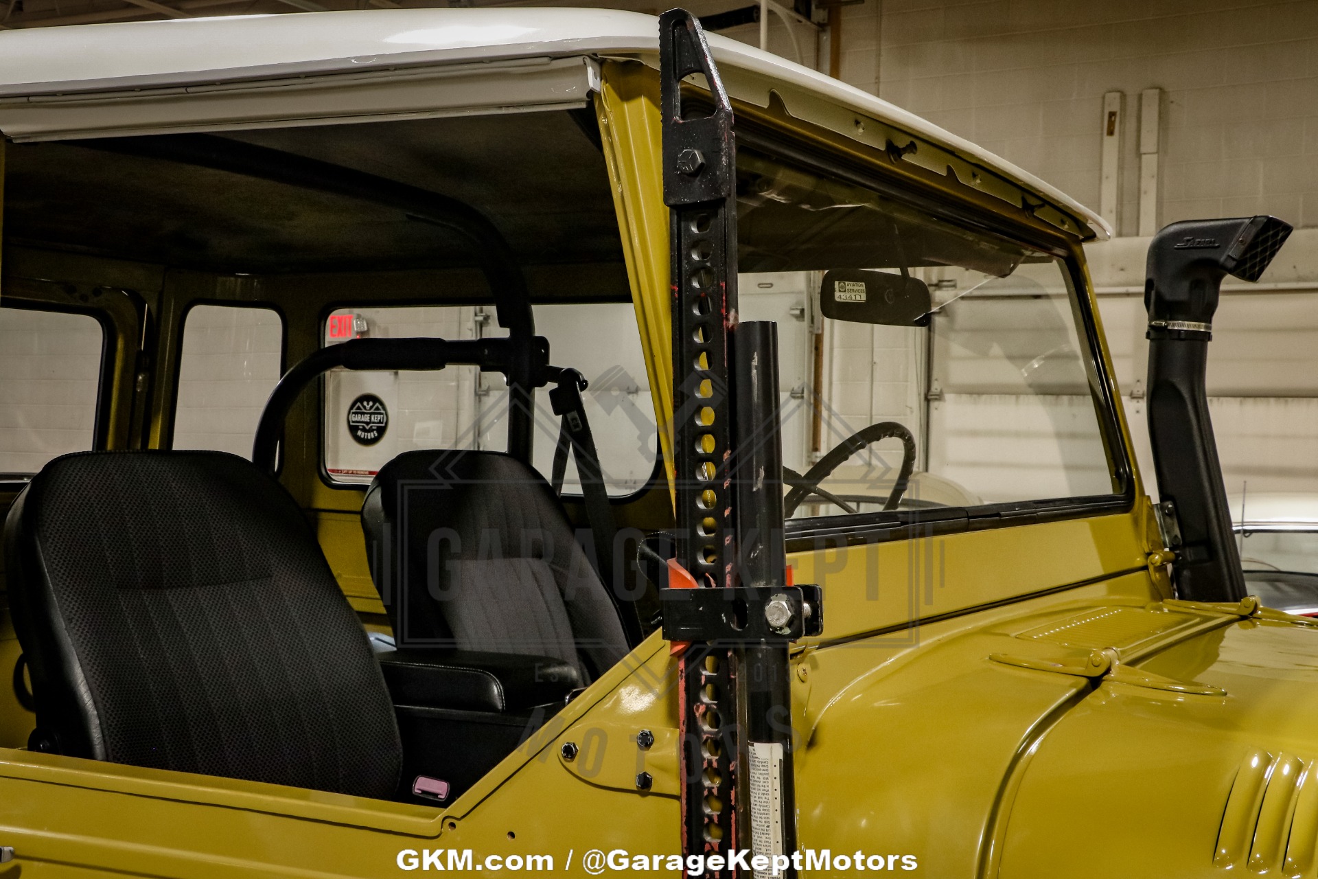 1974 Toyota Land Cruiser FJ40 72