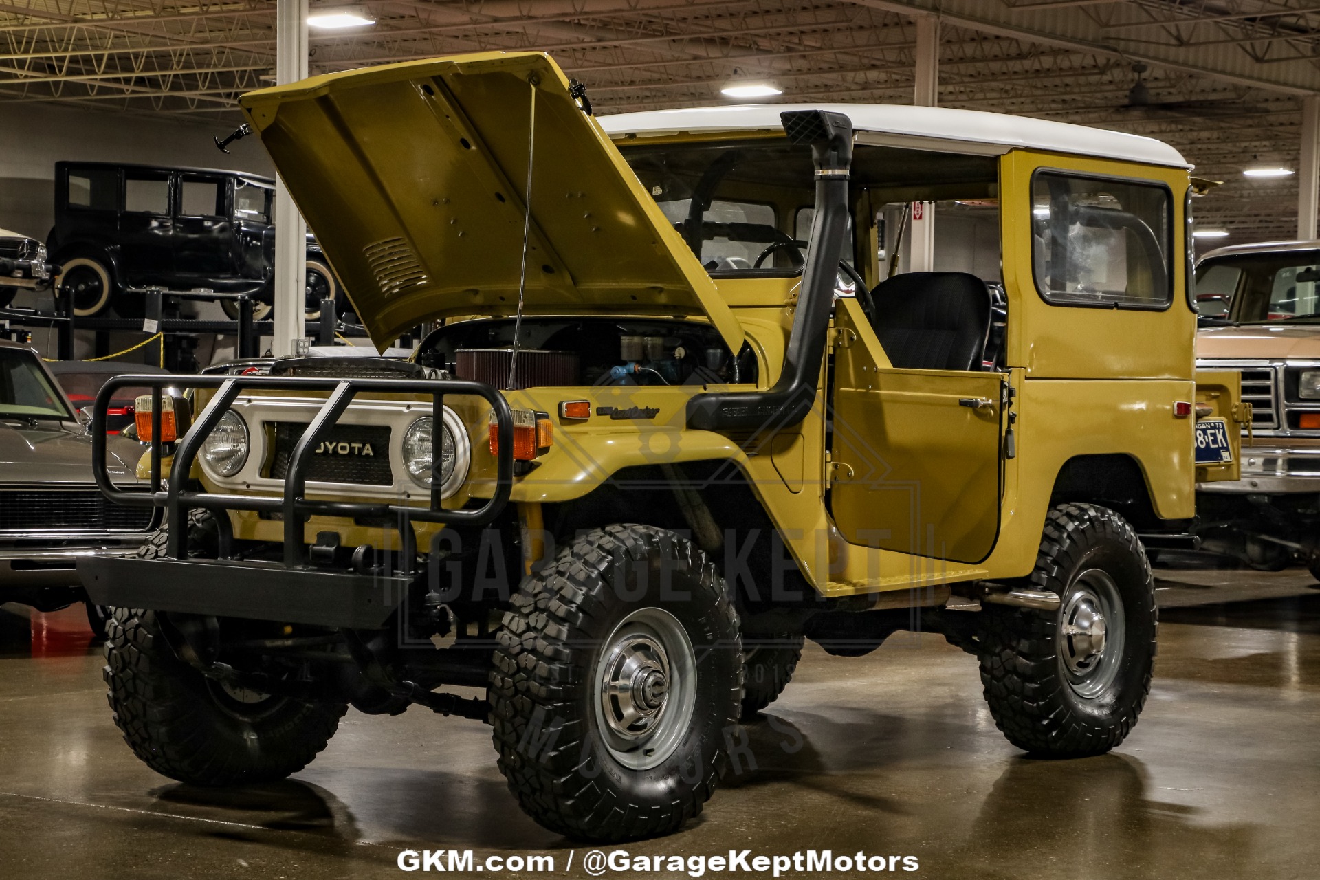 1974 Toyota Land Cruiser FJ40 75