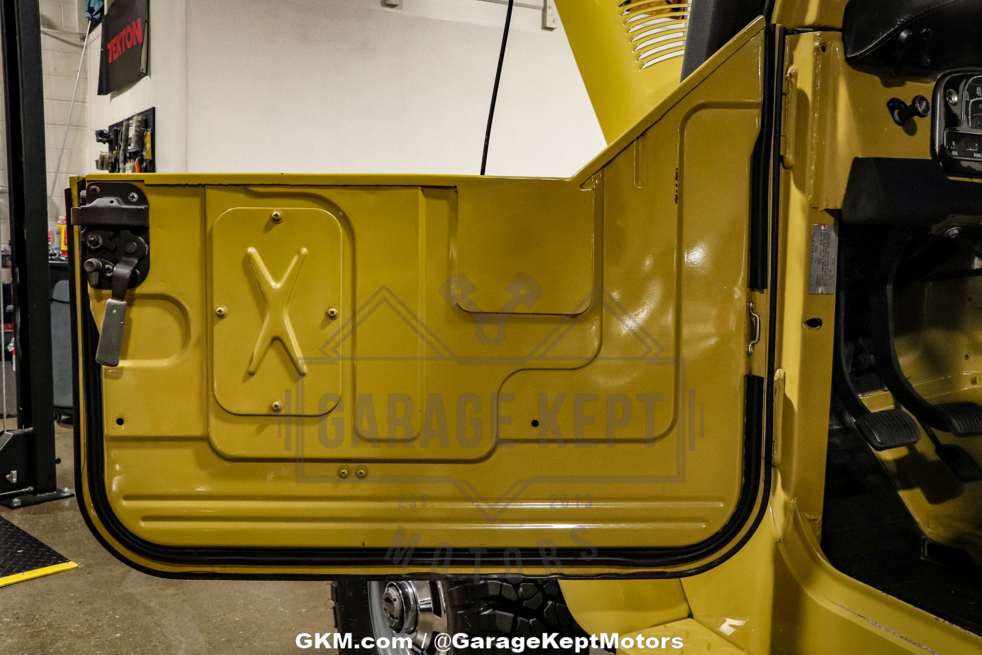 1974 Toyota Land Cruiser FJ40 99