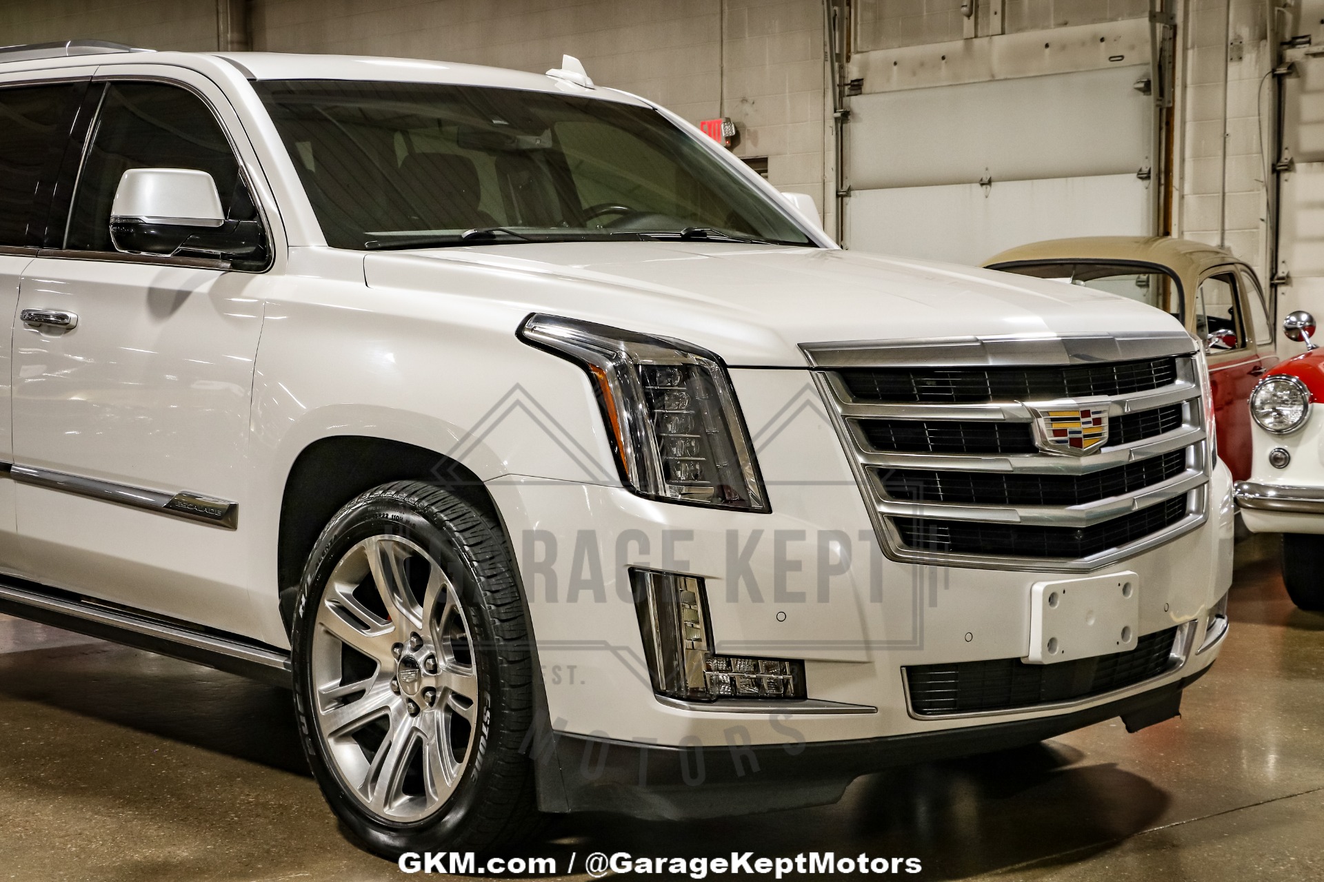 2016 Cadillac Escalade 18