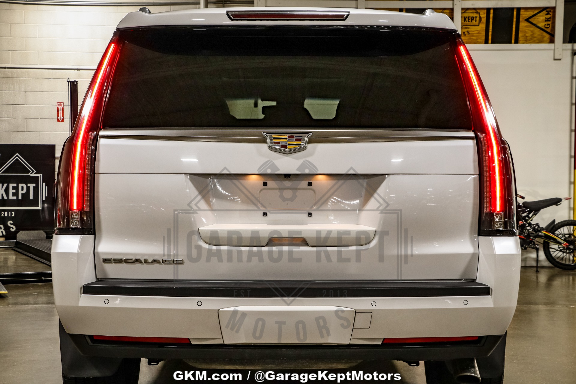 2016 Cadillac Escalade 46