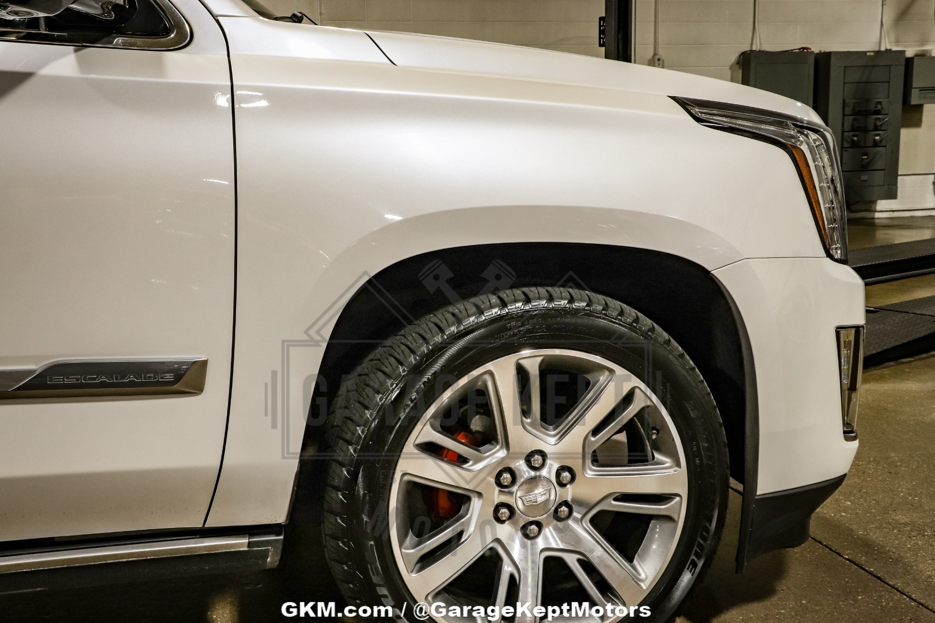 2016 Cadillac Escalade 54
