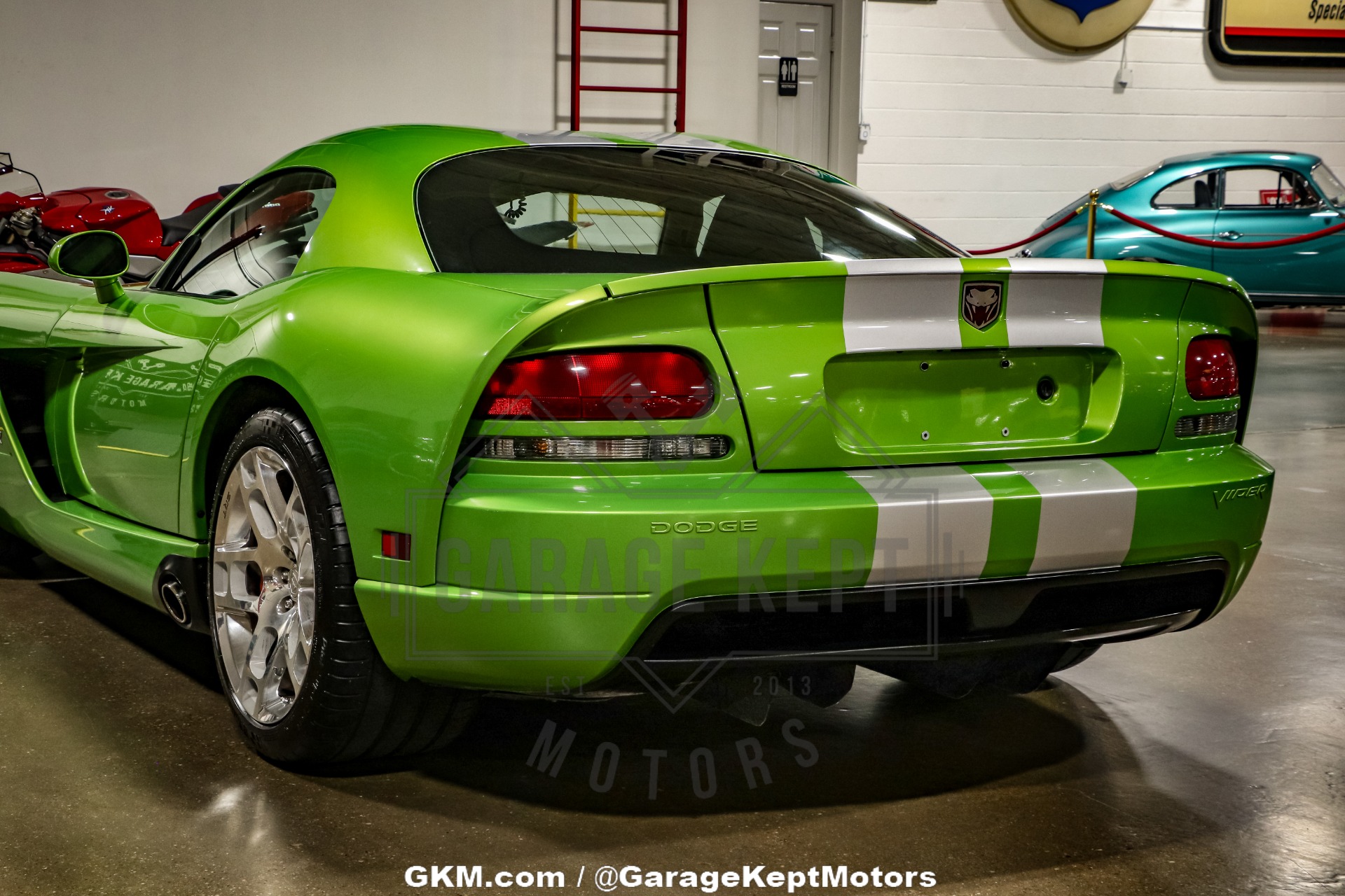 2008 Dodge Viper 40