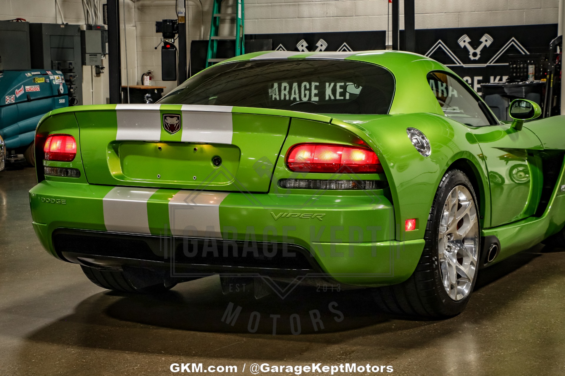 2008 Dodge Viper 45