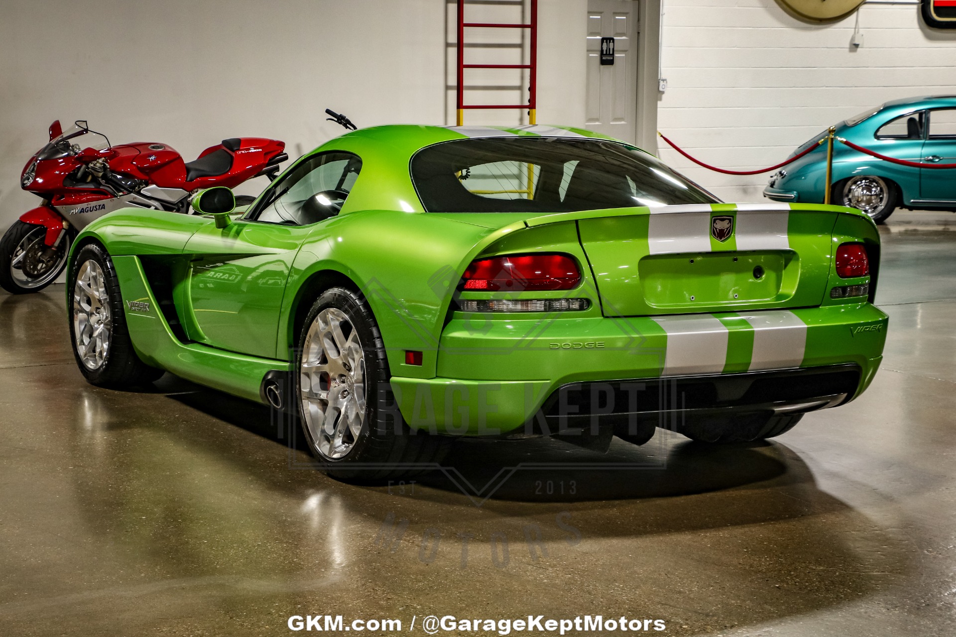 2008 Dodge Viper 7