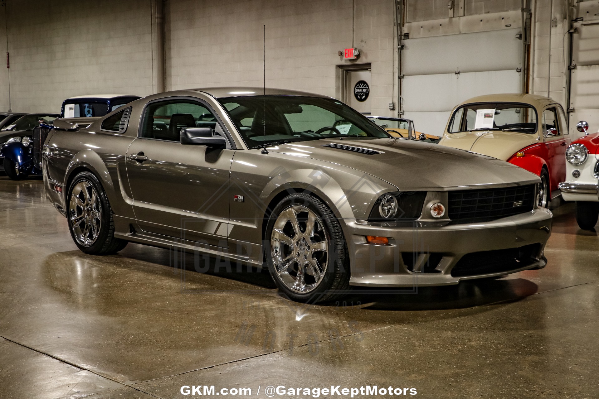 2005 Ford Mustang 17