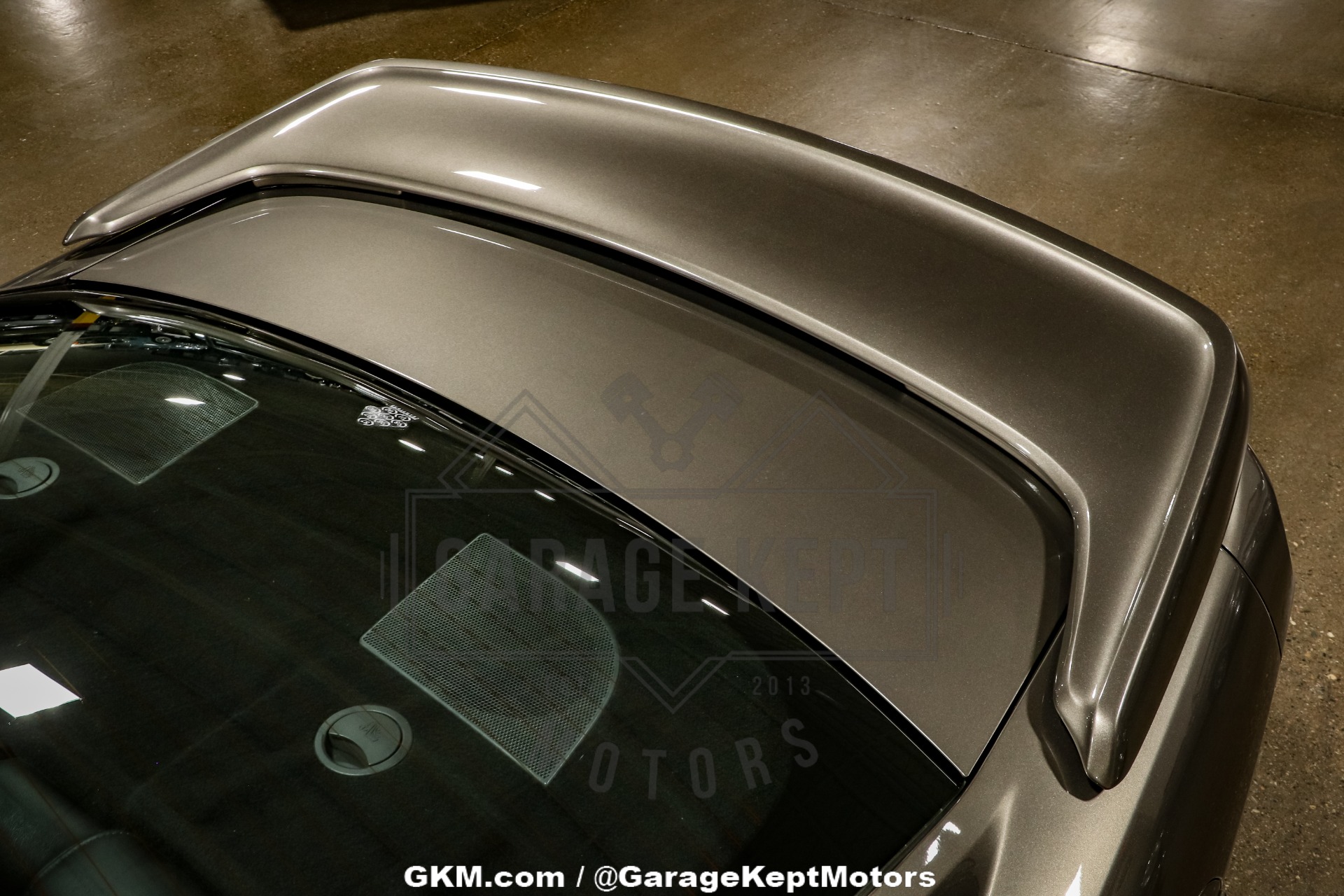 2005 Ford Mustang 36
