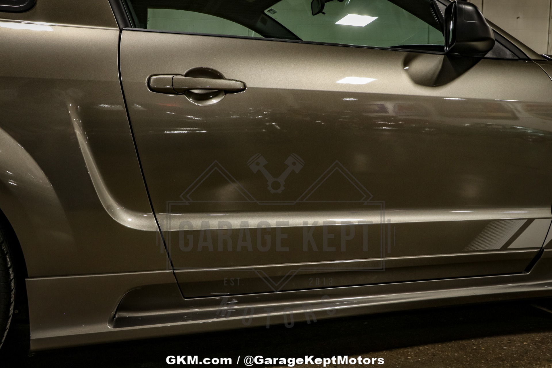 2005 Ford Mustang 59
