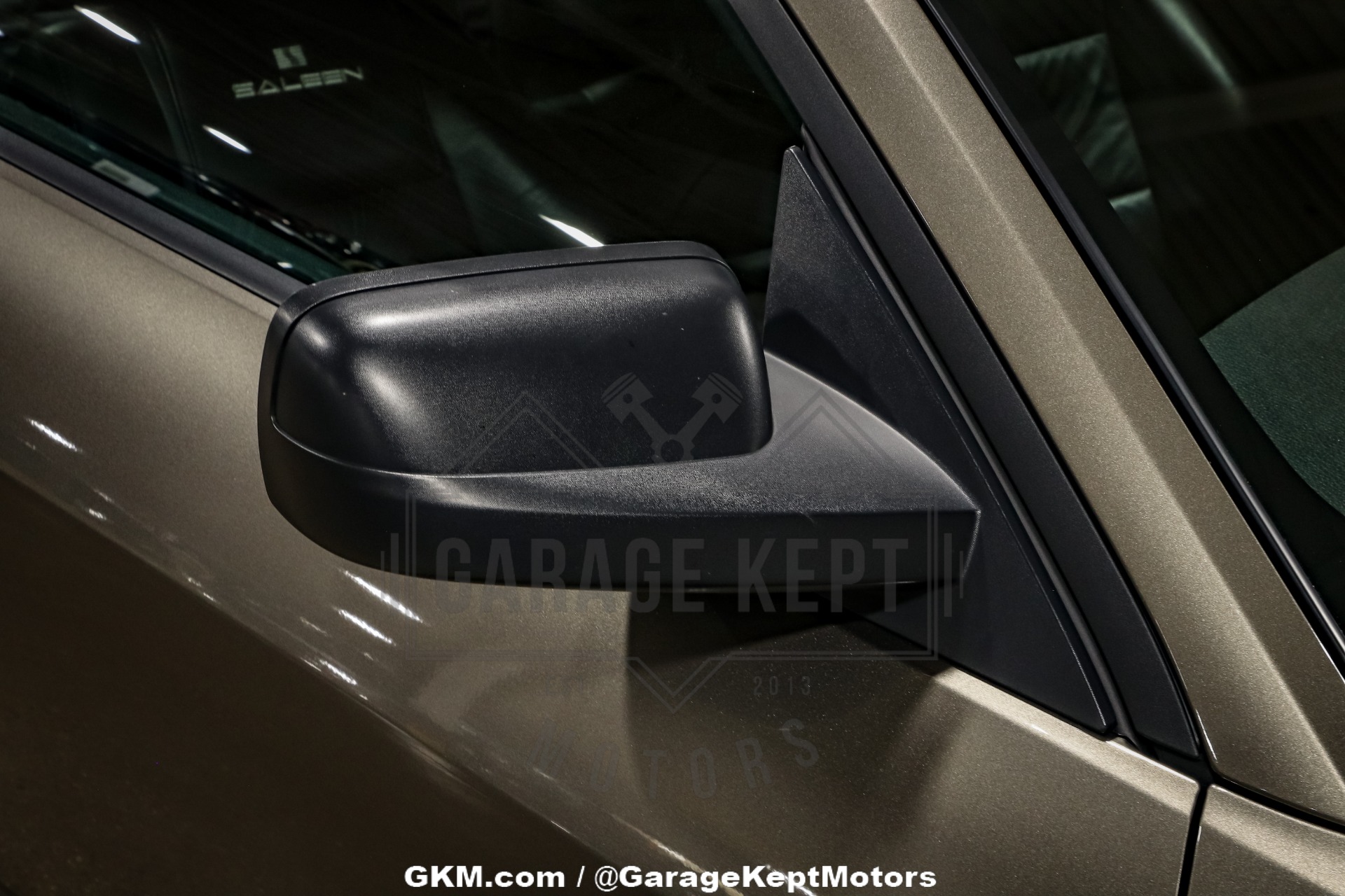 2005 Ford Mustang 64