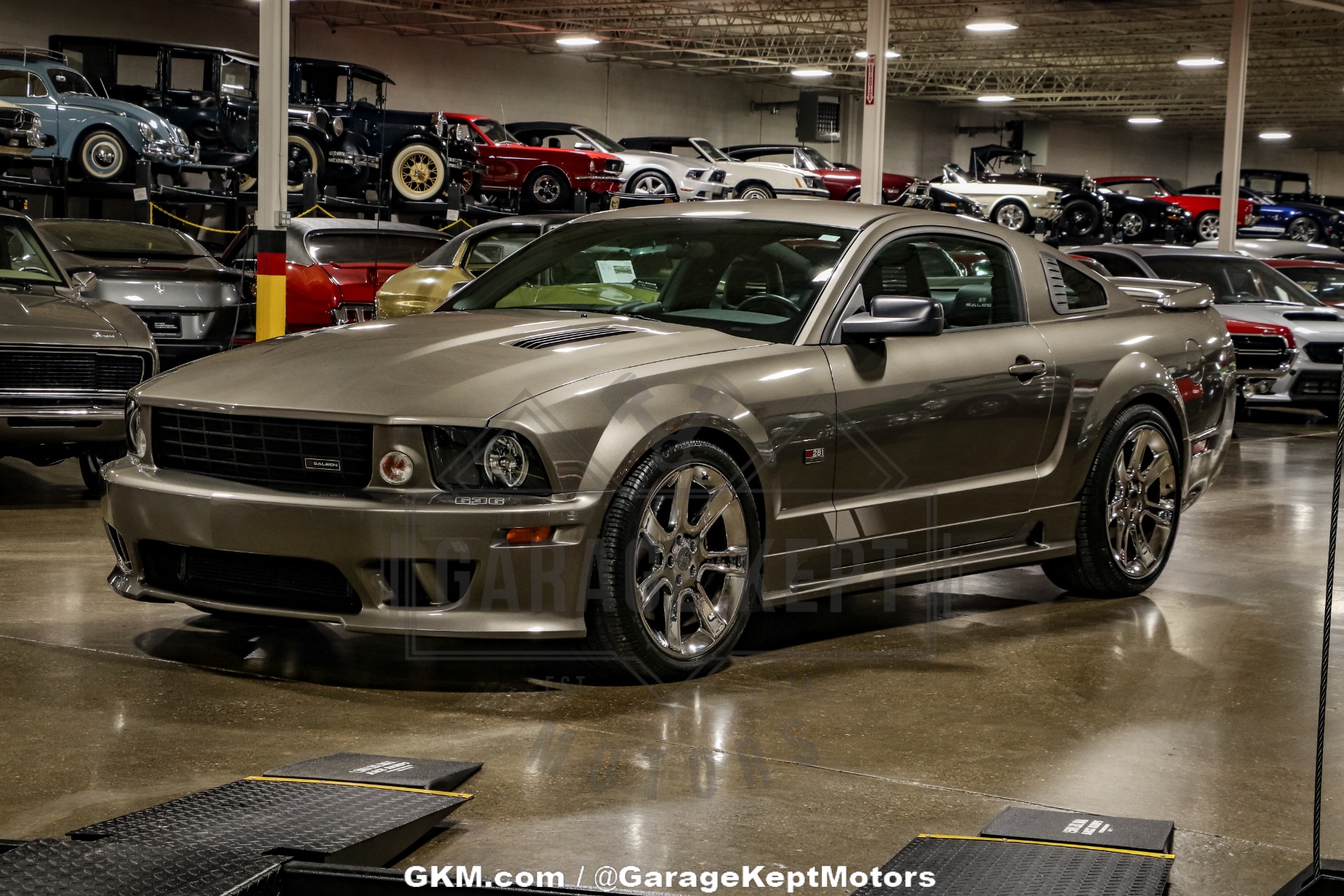 2005 Ford Mustang 8