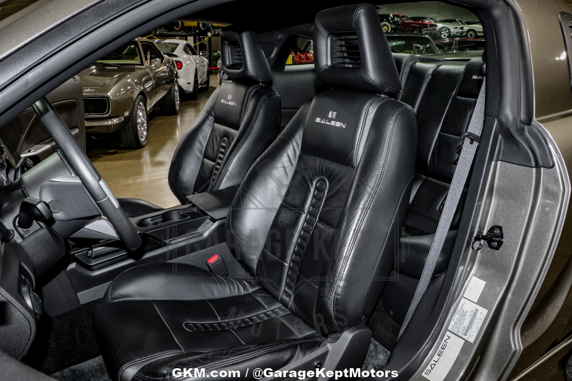 2005 Ford Mustang 98