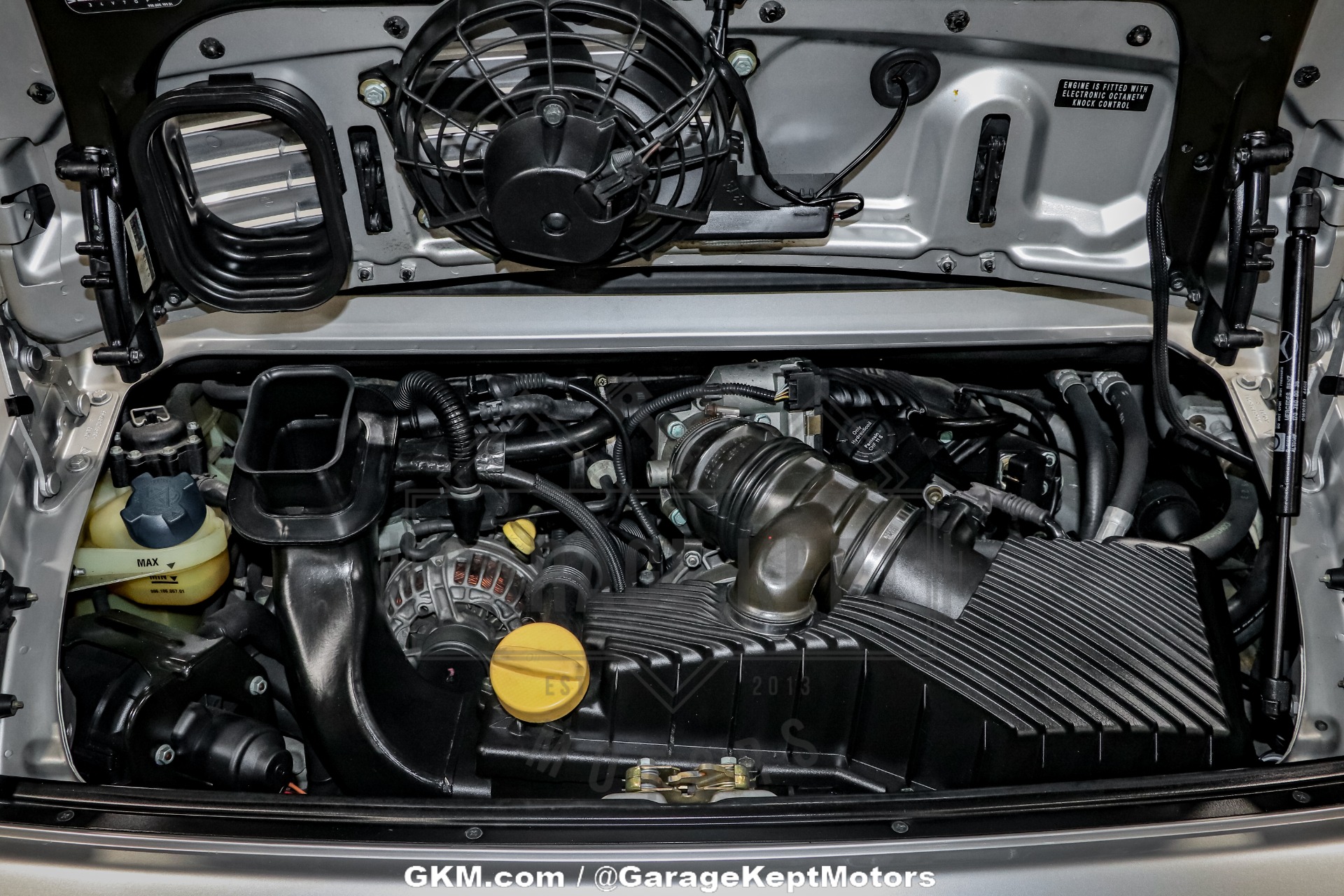 2001 Porsche 911 102
