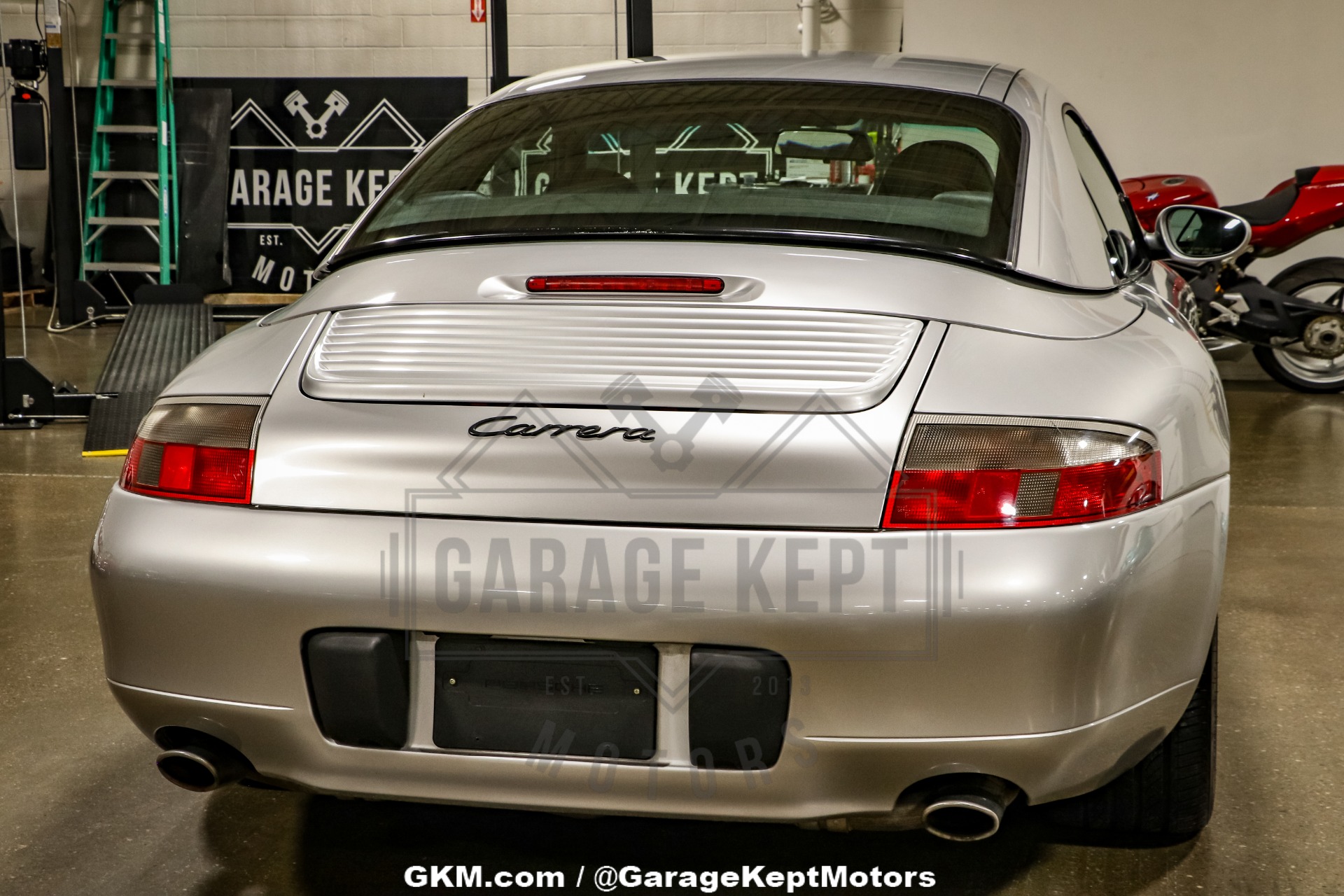 2001 Porsche 911 42