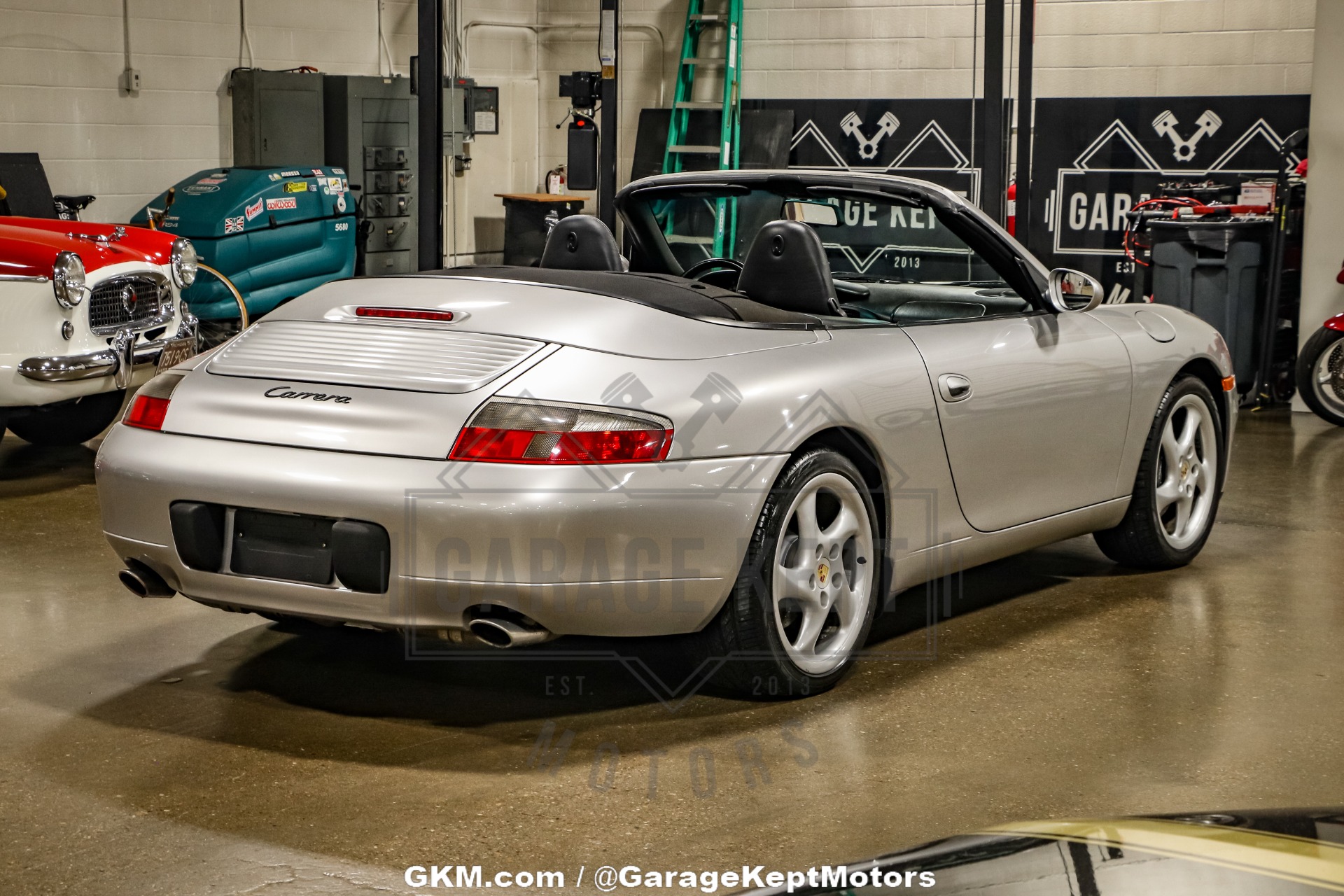 2001 Porsche 911 79
