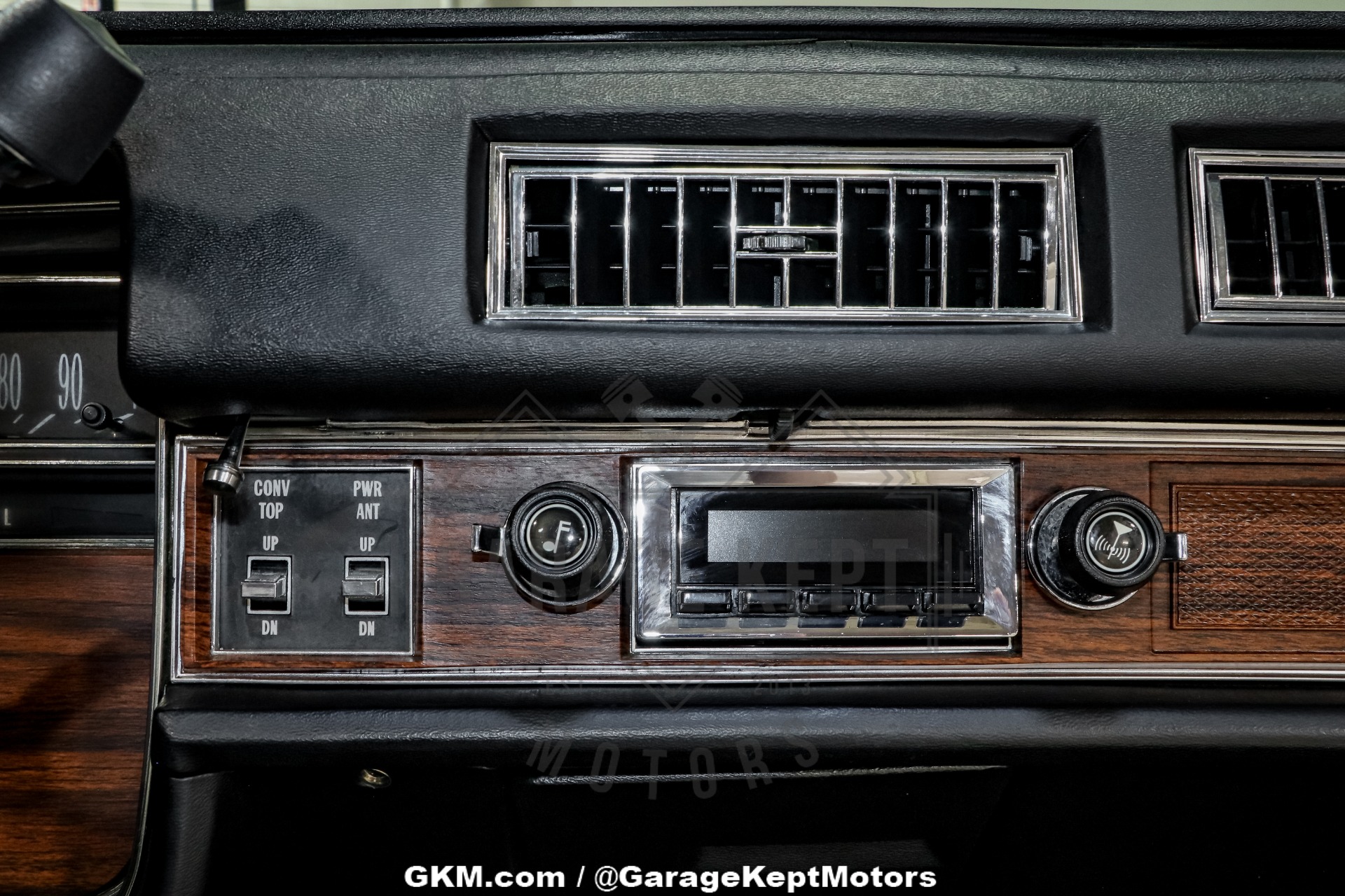 1976 Cadillac Eldorado 112