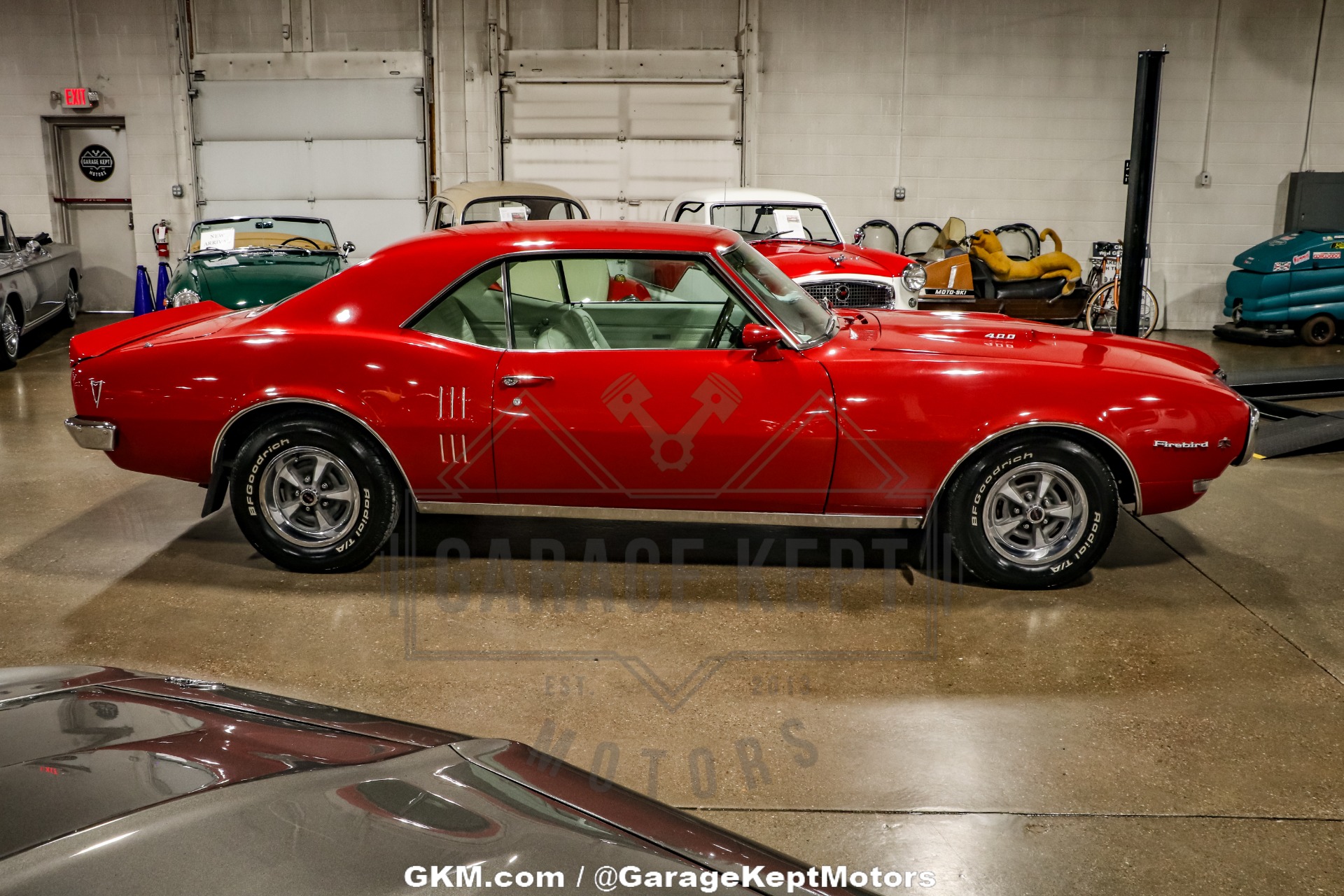 1968 Pontiac Firebird 15